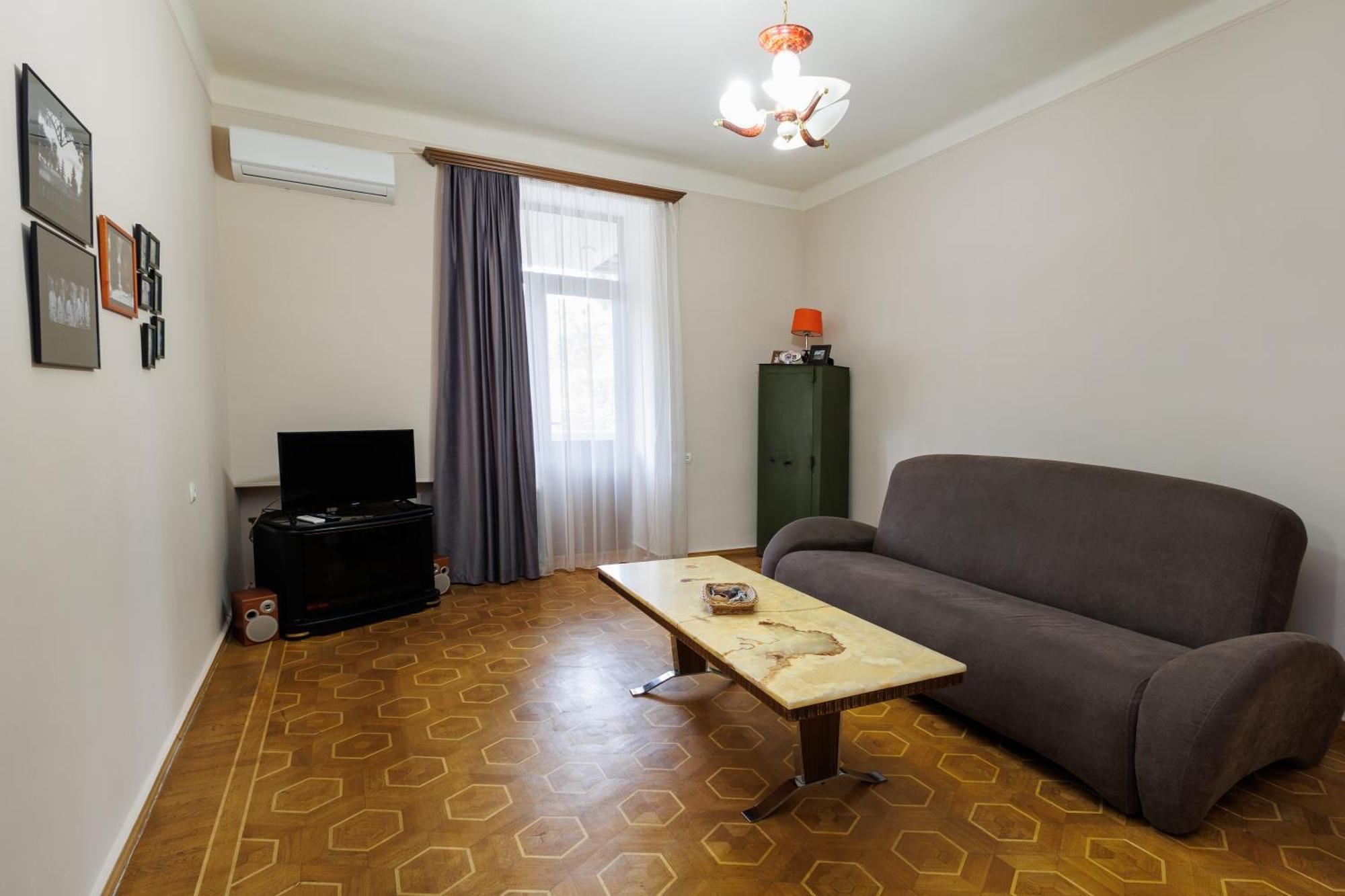 Apartments On Paronyan 15 Erévan Extérieur photo