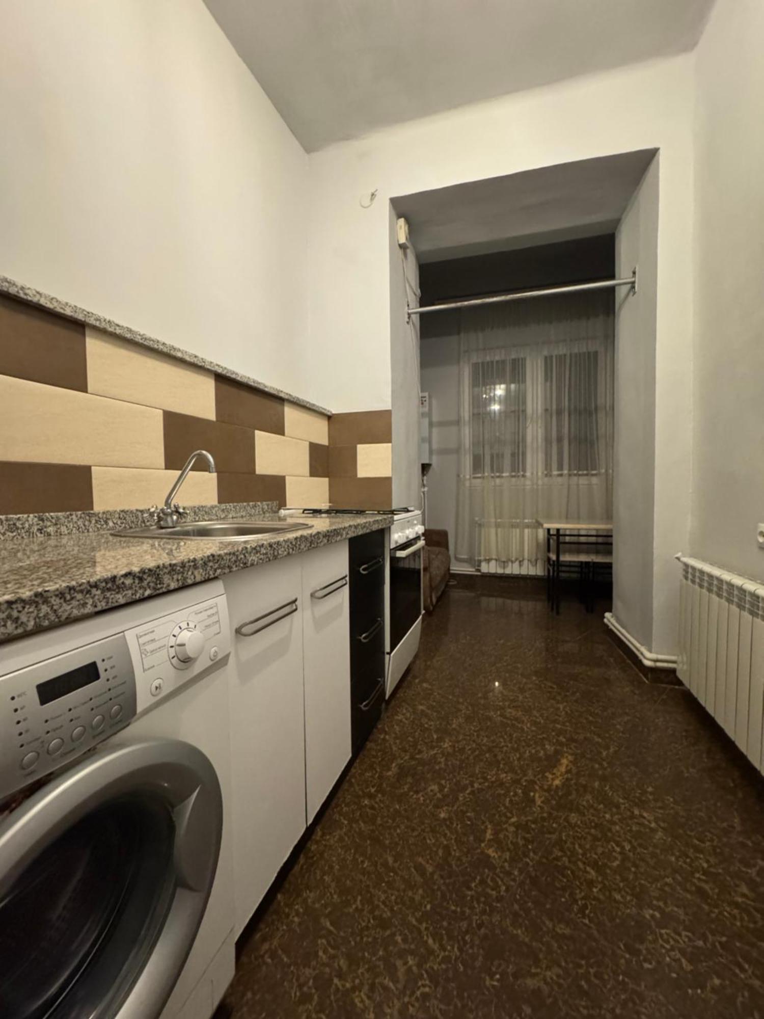 Apartments On Paronyan 15 Erévan Extérieur photo